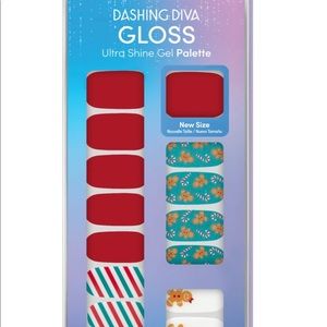 Dashing diva Christmas gel nails
